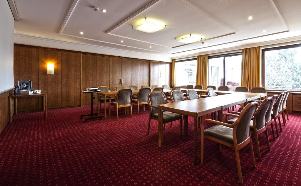 Alpenhotel อัลท์มุนสเตอร์ ภายนอก รูปภาพ